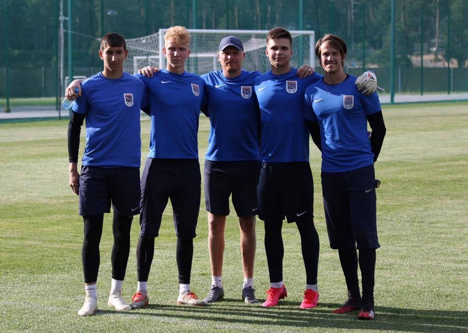 ФК "Ленинградец"